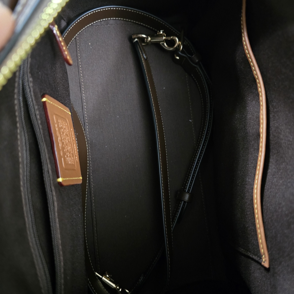 Large Coach Rowan In Suede - Picture 5 of 6